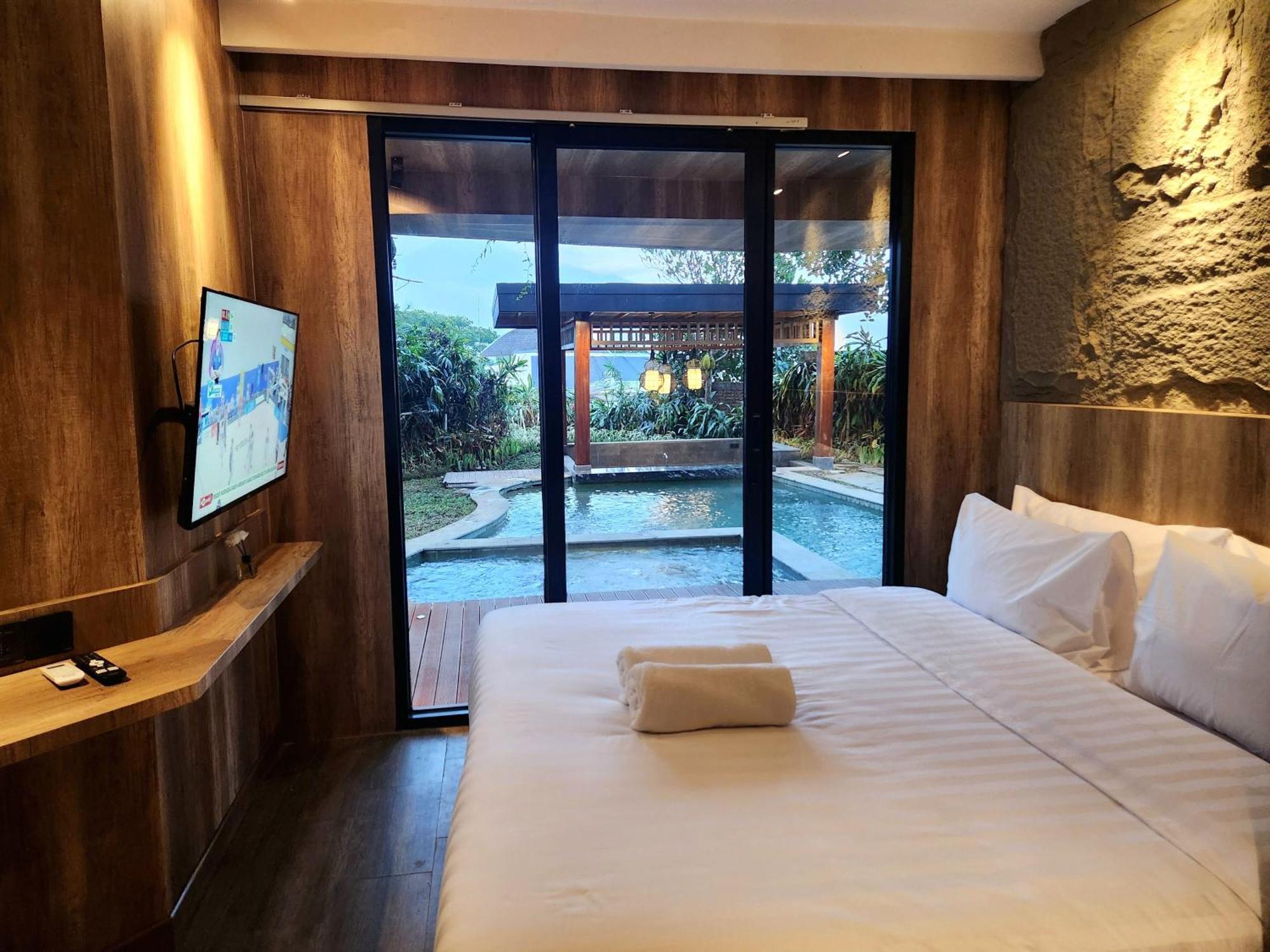 Villa 4-Br Klub Bunga No 4 Batu Malang Bagian luar foto