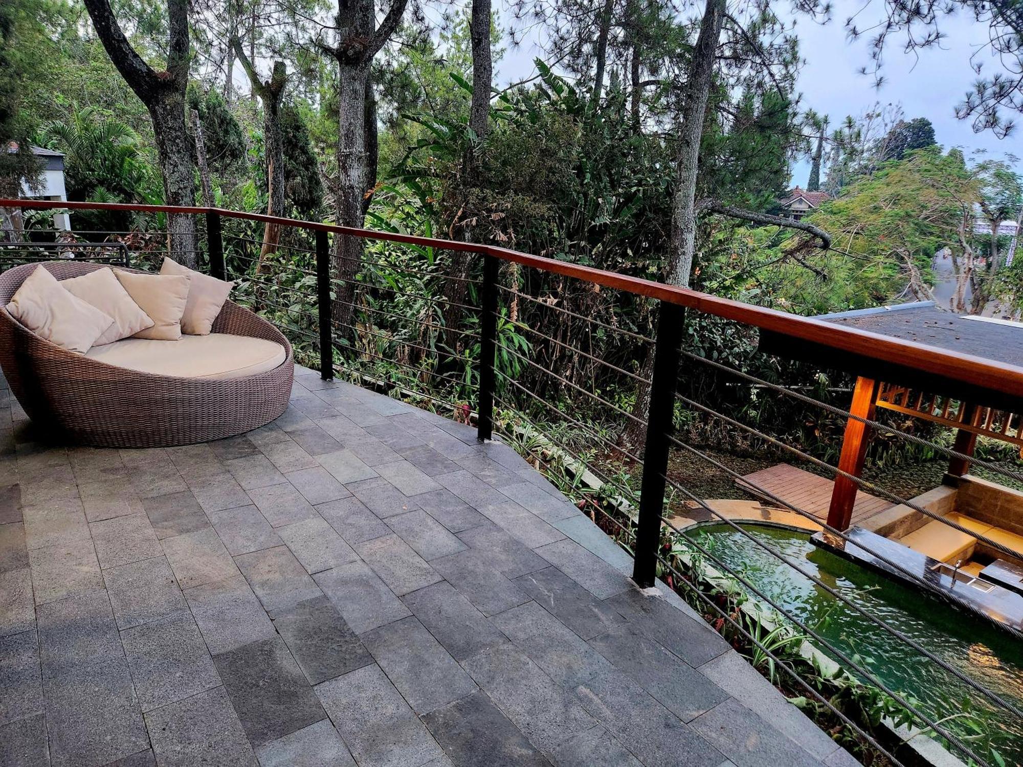 Villa 4-Br Klub Bunga No 4 Batu Malang Bagian luar foto