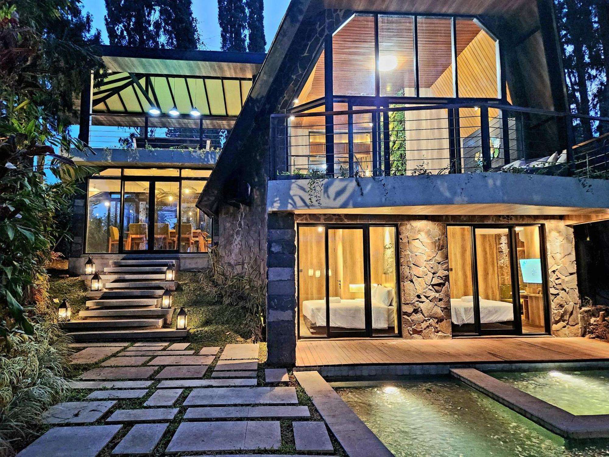 Villa 4-Br Klub Bunga No 4 Batu Malang Bagian luar foto